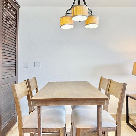 Sapphire Beach Beachfront Condo Free Wi - Fi! - Save! East End  Exterior photo